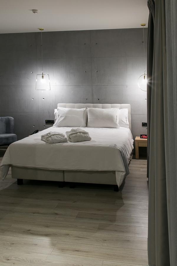 Superior One Boutique Hotel Thessaloniki Exterior photo